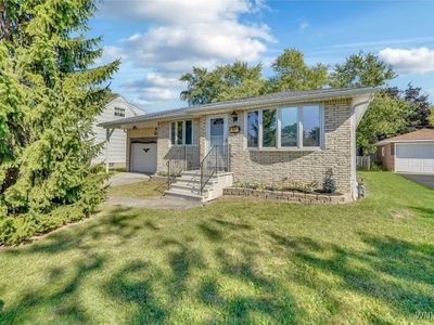 67 Nancy Pl, Buffalo, NY, 14227