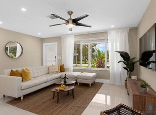 220 NE 10th Ave #ID1227318P, Hallandale, FL 33009