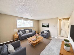 2 Alan Shepard Rd, Pueblo, CO 81001