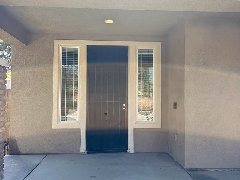 Front Entrance/Patio
