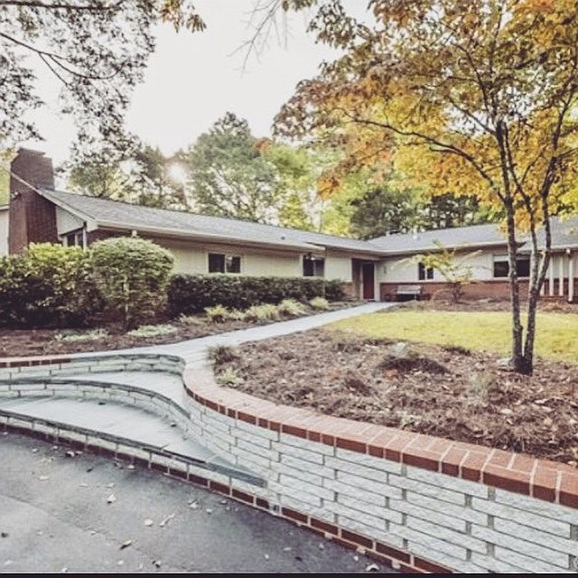 1st image of 407 Wilby Dr