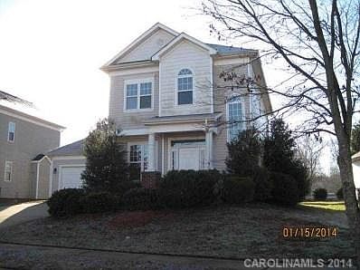 1st image of 7638 Rolling Meadows Ln