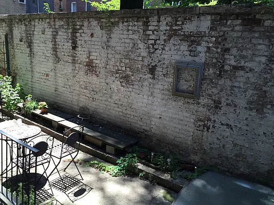 Rented by Sky Management | media 45