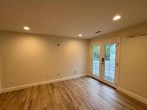 3rd image of 4339 Accomack Dr #Basement