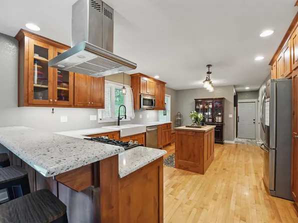 1633 N 600th Rd, Baldwin City, KS 66006