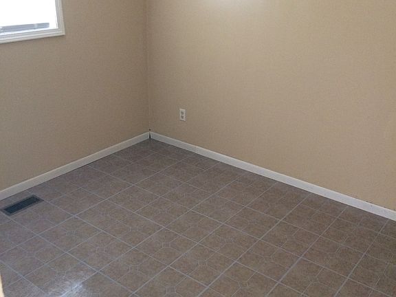 5th image of 332 S McClure St