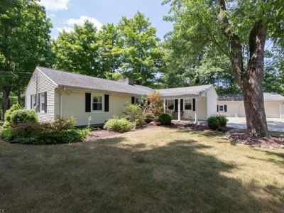 12038 Bardwell Dr, Chesterland, OH, 44026