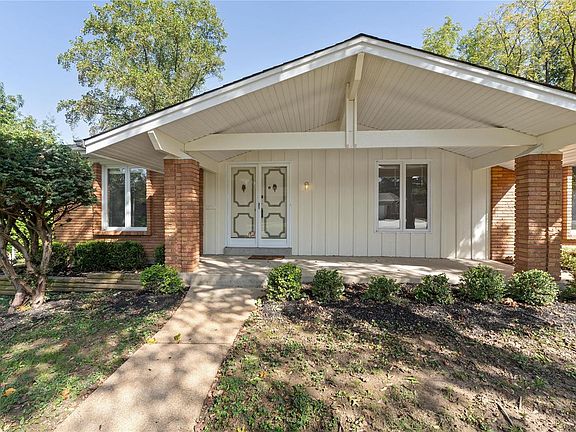 2nd image of 12662 Whispering Hills Ln