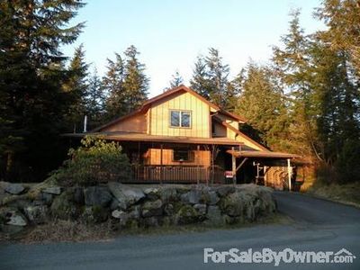 805 Charles St, Sitka, AK, 99835