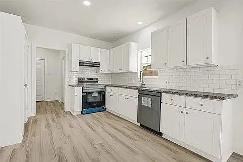 7926 Hudson St — Photo 7