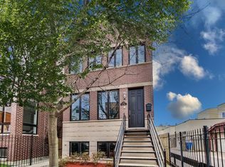 2727 W Chanay St, Chicago, IL 60647