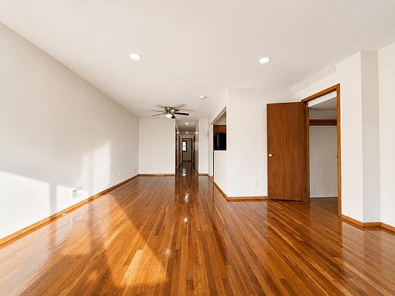 2nd image of 336 Avenue E
