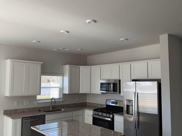 131 Randwick Ln #131