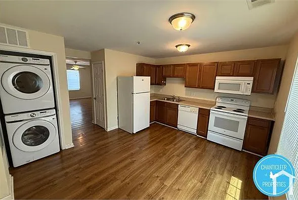 3700 Delancy St #3C — Photo 1
