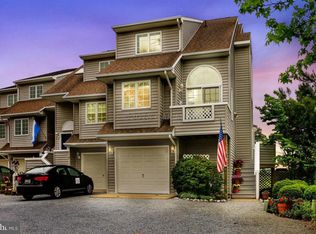 8 The Point, Berlin, MD 21811