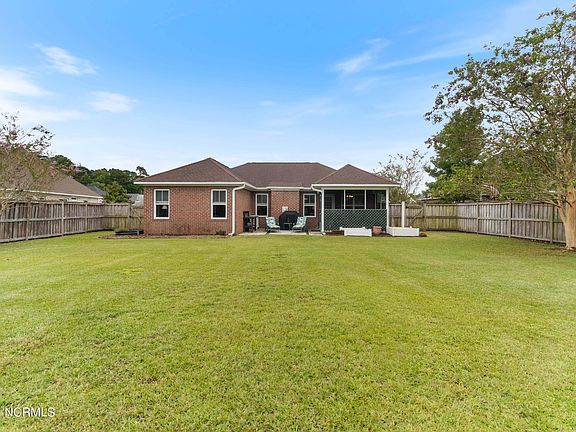 5th image of 114 Hillshire Drive