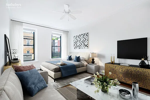 Sold by Sotheby's International Realty | media 3
