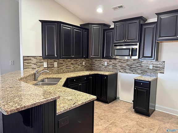 2nd image of 2504 First Hill Cir