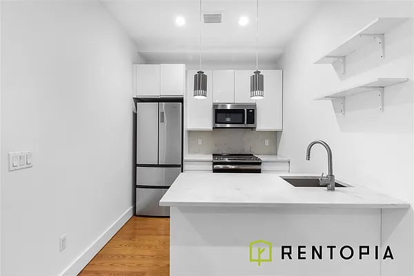 Rented by Rentopia | media 11