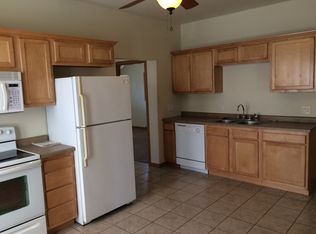 1613 Charles St, La Crosse, WI 54603