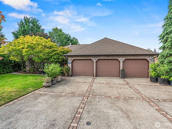 4th image of 1709 NW 86th Way