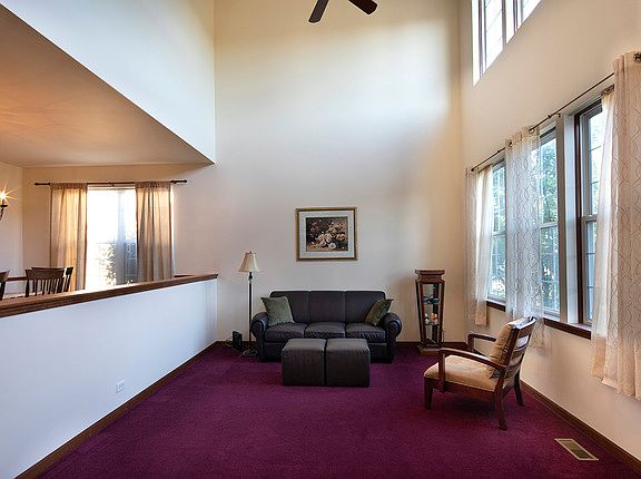 2nd image of 598 Dunhill Dr