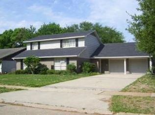 9924 Village Green Dr, Shreveport, LA 71115