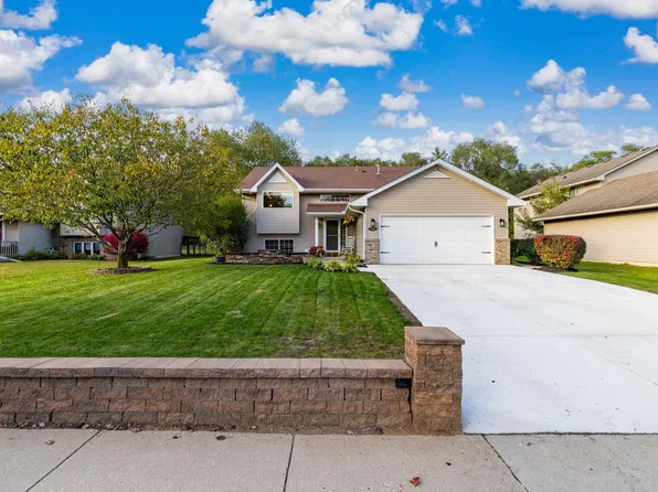 1115 Ridge St, Jordan, MN 55352