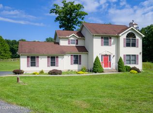 263 Waverly Dr, East Stroudsburg, PA 18302