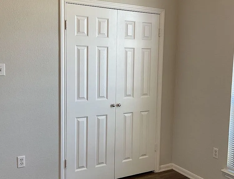 4208 Shagbark Dr — Photo 16