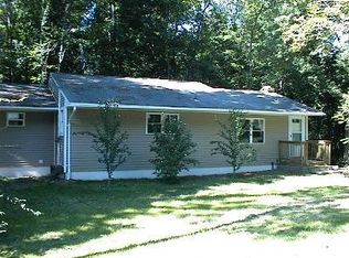 10 Crosmour Rd, Rhinebeck, NY 12572