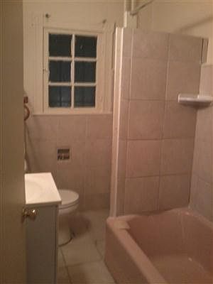 2nd image of 6206 N Park Ave APT 1