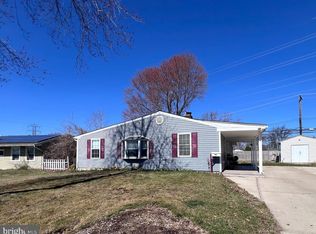 66 Goodturn Rd, Levittown, PA 19057
