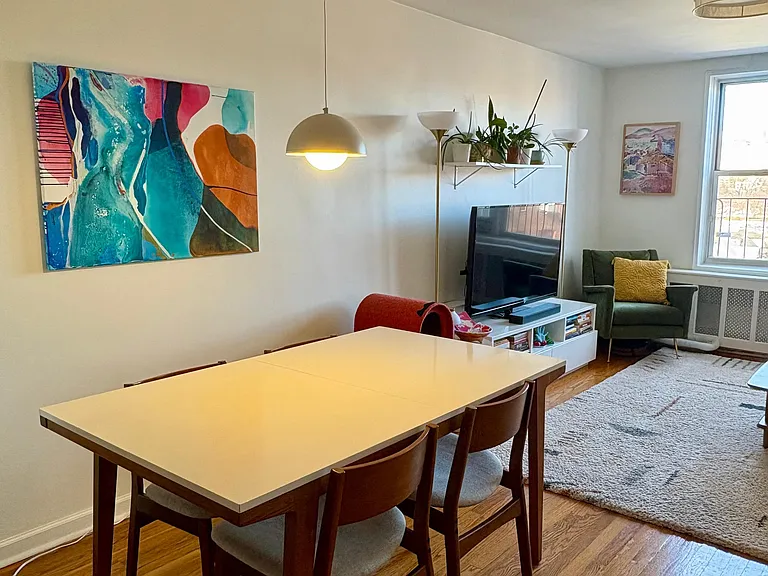 150 Hawthorne St #7E — Photo 6