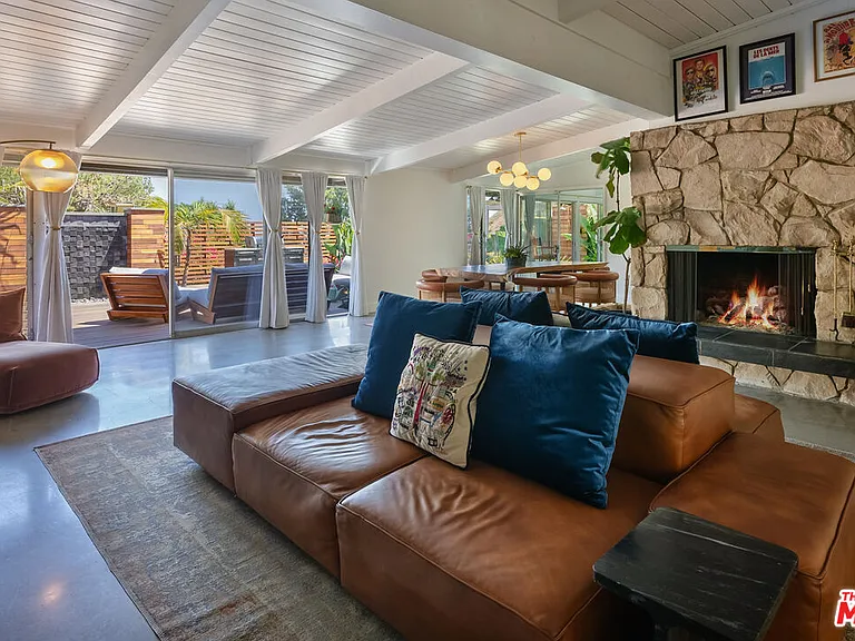 7211 Chelan Way — Photo 8