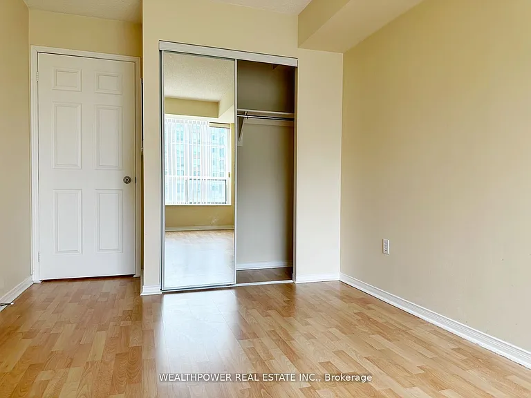 8 Pemberton Ave #1206 — Photo 11