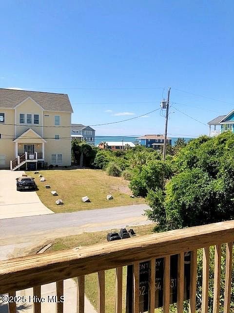 2nd image of 5706 Beach View Ln