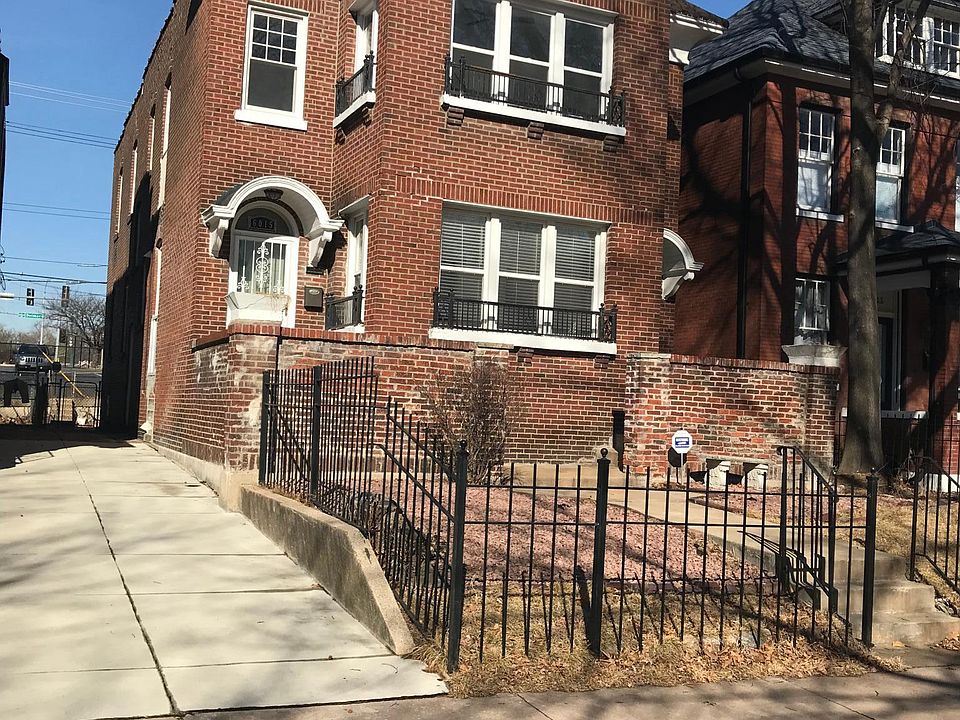 Front of apartment 