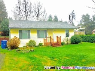 11062 25th Ave SW, Seattle, WA 98146