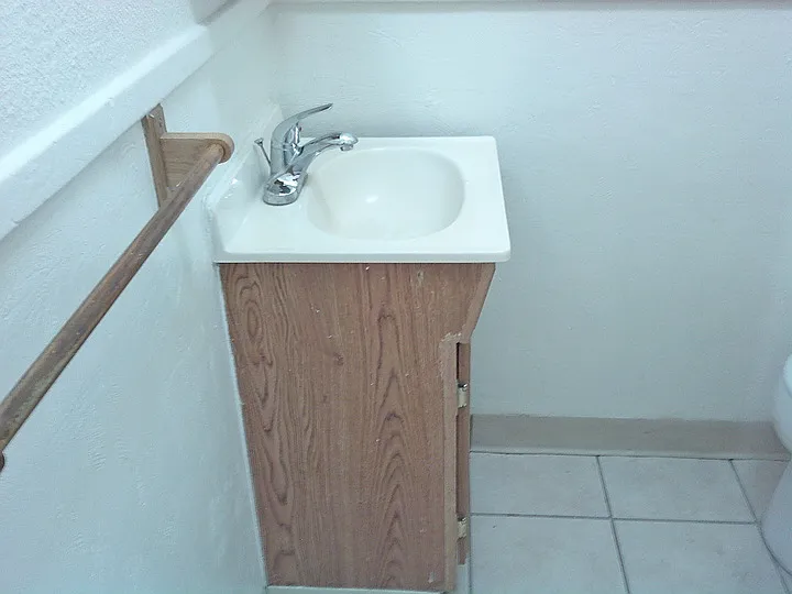 815 9th St #1/2-B — Photo 8