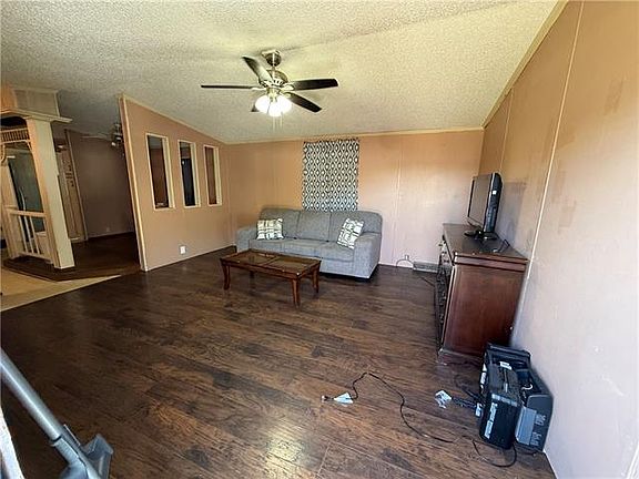 2nd image of 158 Riverview Ct