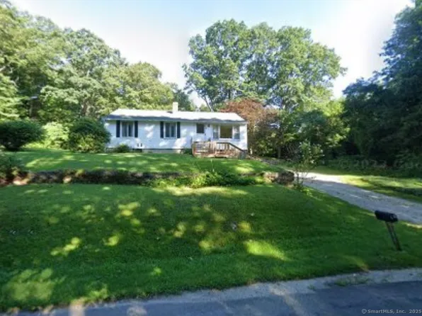 94 Tripp Road, Woodstock, CT 06281