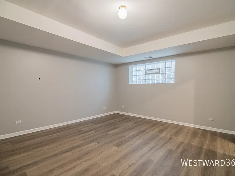 2328 W Washington Blvd #1 — Photo 17