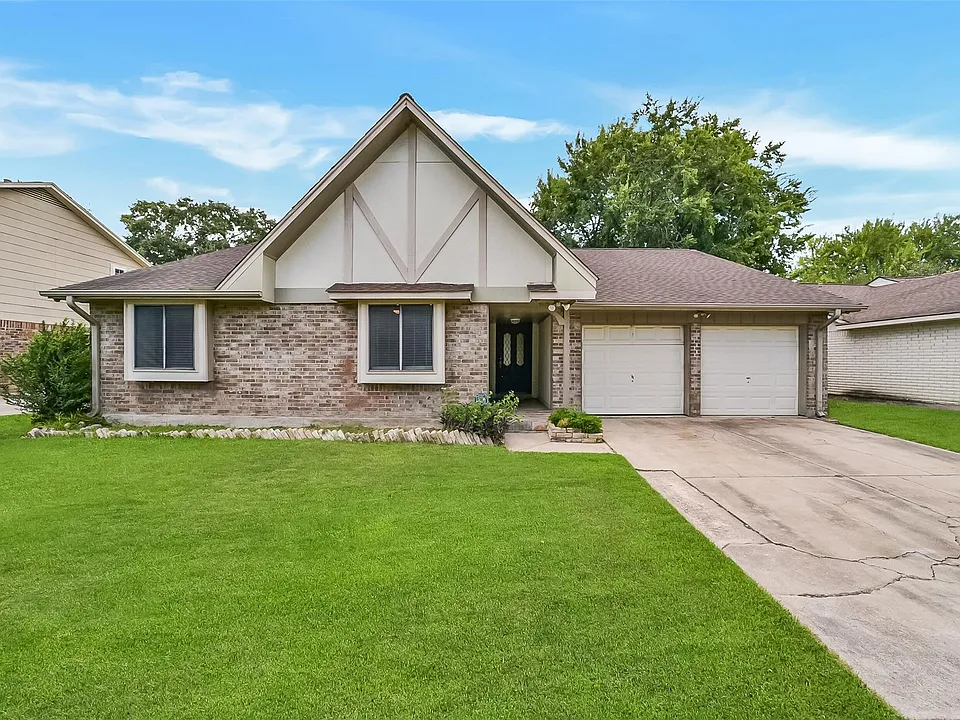 15122 Cedar Ridge Dr