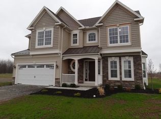 9 Steeplechase, Geneseo, NY 14454