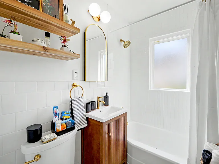 226 S Pinecrest St — Photo 42