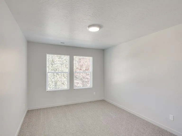 11223 W Knightsbridge Ct — Photo 20