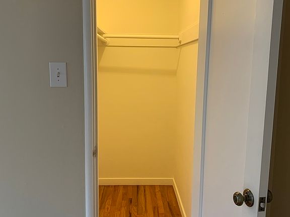 5th image of 19 Highland Ave APT 2