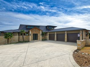 8610 Terra Dl, San Antonio, TX 78255
