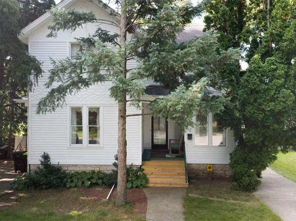 426 E 4th St, Monroe, MI 48161